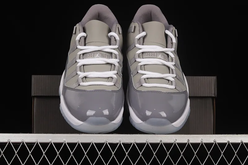 All categories Air Jordan Jordan series basketball shoes Air Jordan 11 #ZG version Air Jordan 11 Low Bred AJ11 Joe 11 new cool gray first layer genuine carbon low-top basketball shoes 528896-003